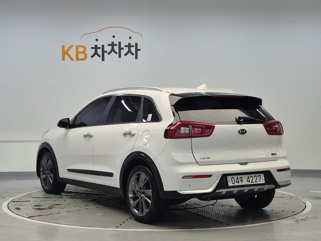 KIA Niro - Vista 2