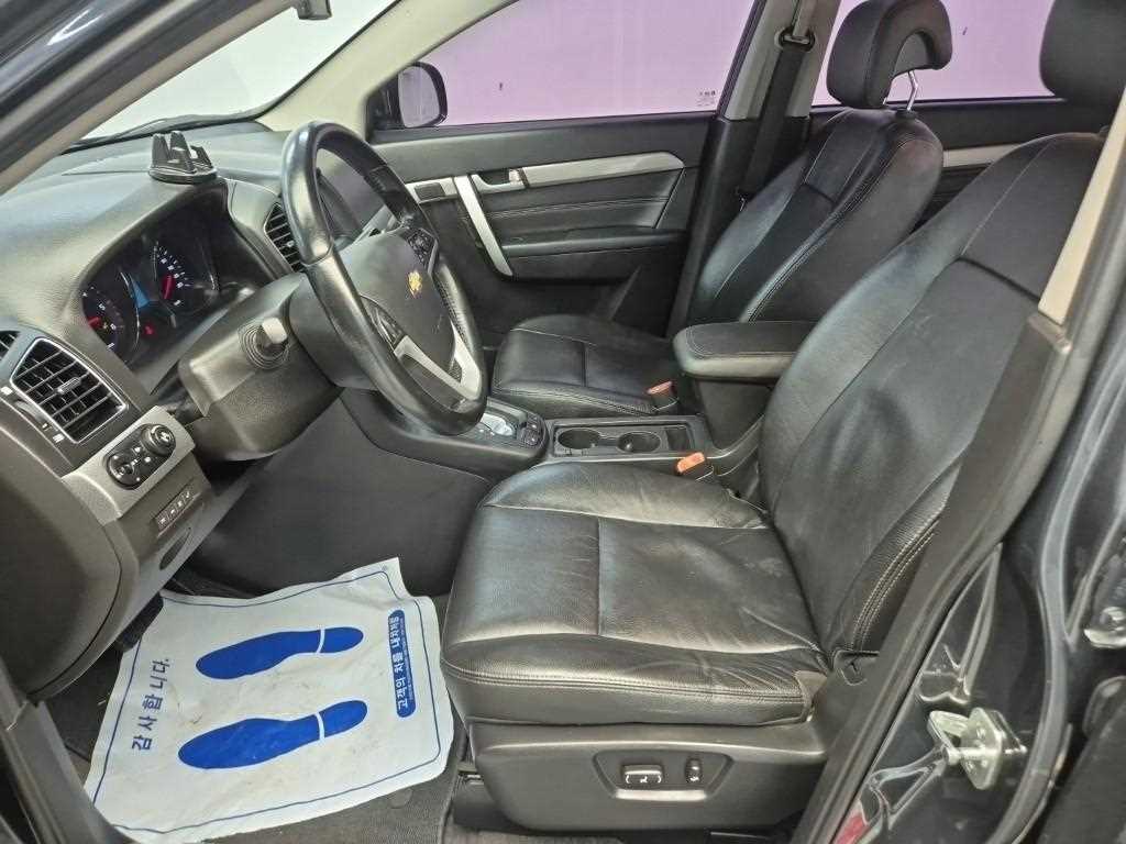Chevrolet Captiva 2016 Gris - Importación desde Corea - HF Imports Iquique - Foto 13