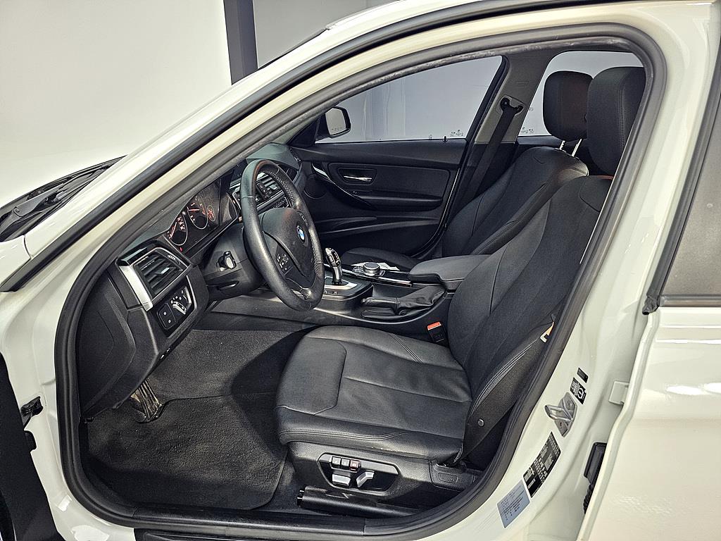 BMW 3 series - Vista 10