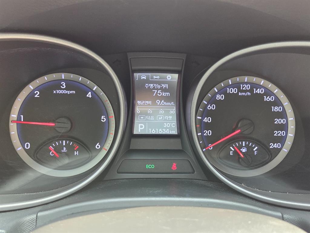 HYUNDAI Santa Fe - Vista 7