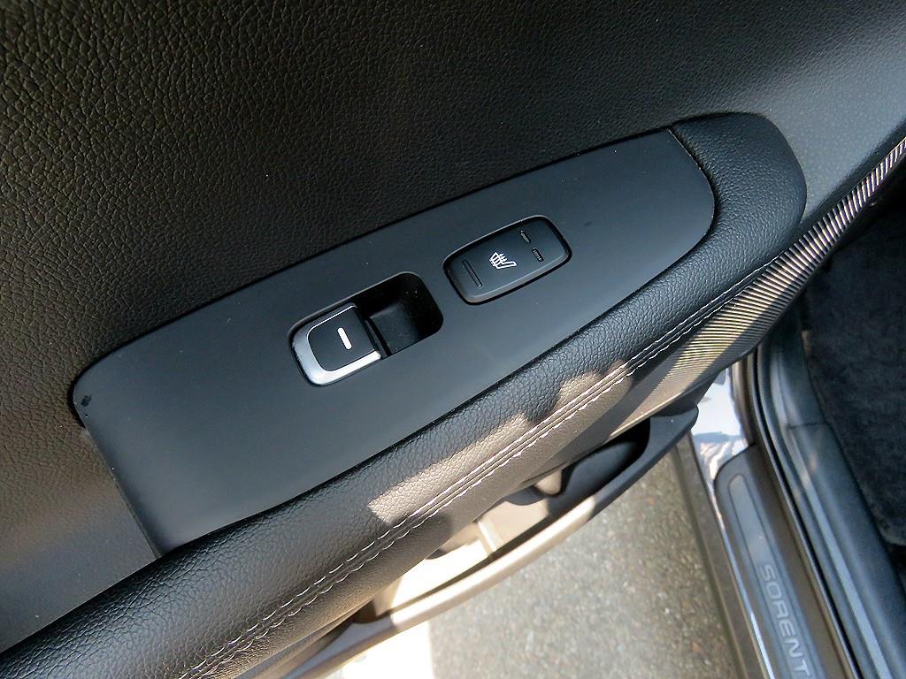 KIA Sorento - Vista 11