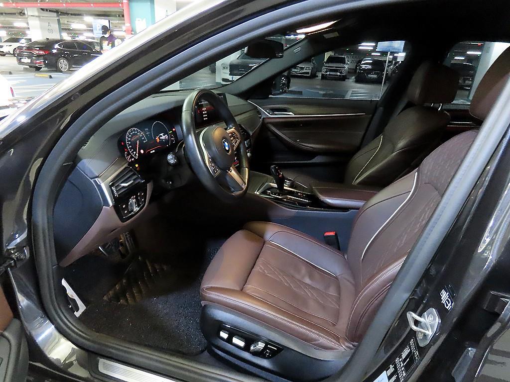 BMW 5 Series - Vista 8