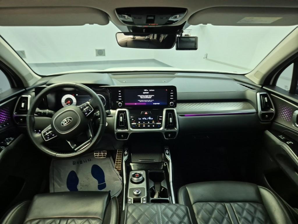 KIA Sorento - Vista 9