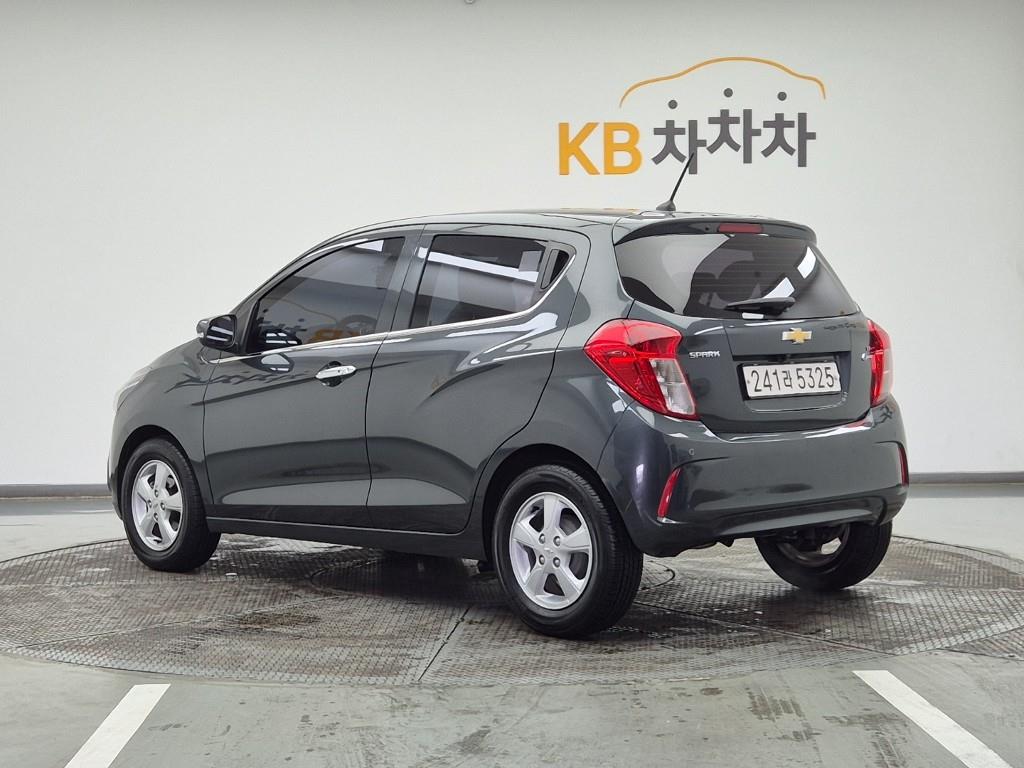 Chevrolet Spark - Vista 3