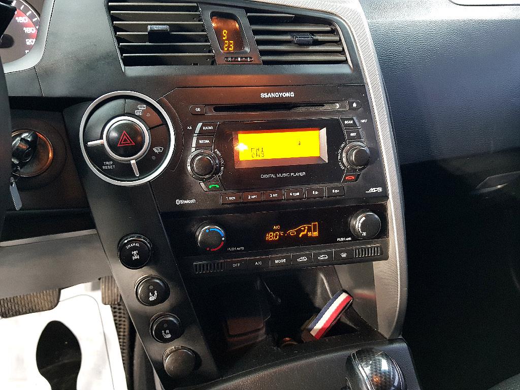 Ssangyong Korando 2012 Plateado - Importación desde Corea - HF Imports Iquique - Foto 15