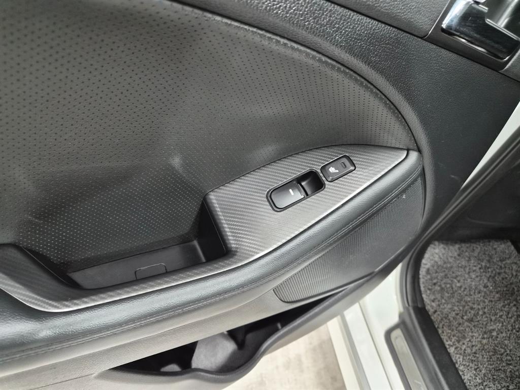 KIA K5 - Vista 8