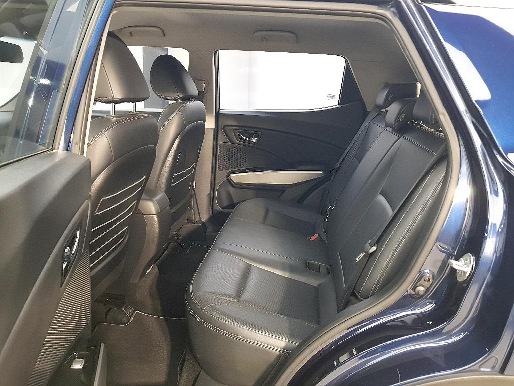 Ssangyong Tivoli - Vista 11
