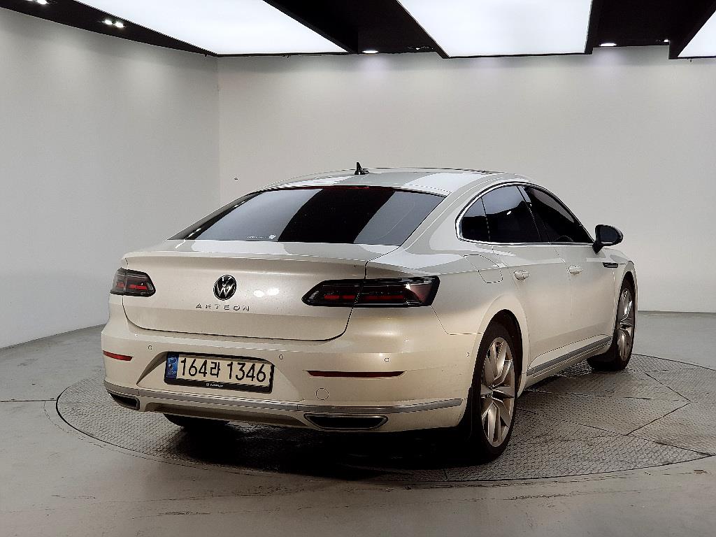 Volkswagen Arteon - Vista 6