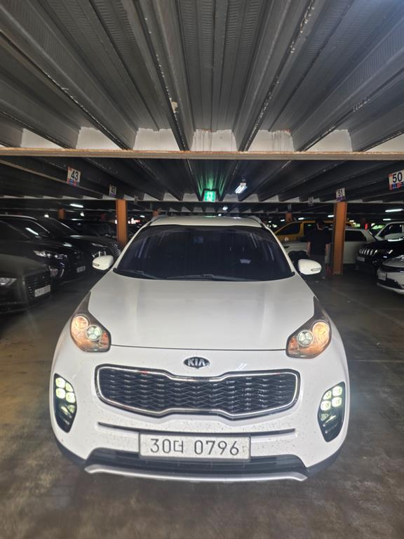 KIA Sportage 2016 Blanco - Importación desde Corea - HF Imports Iquique - Foto 1