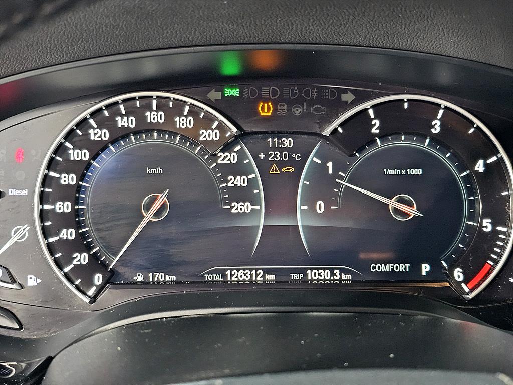 BMW 5 Series - Vista 9