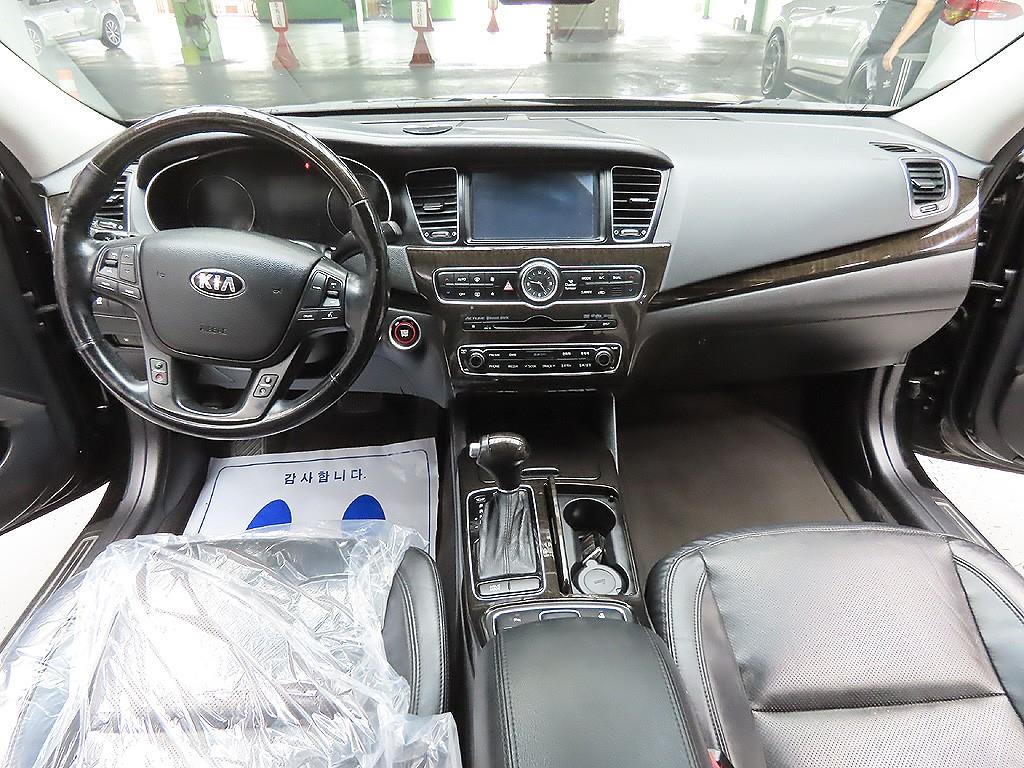 KIA K7 - Vista 12