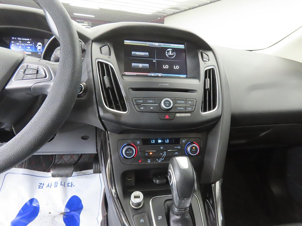 Ford Focus - Vista 12