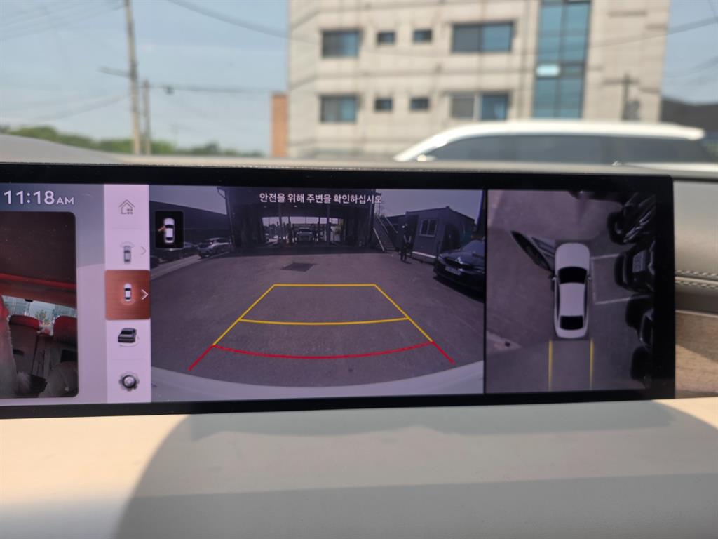 Genesis G80 - Vista 12