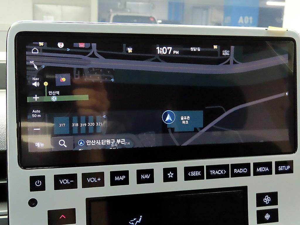 HYUNDAI Staria - Vista 11
