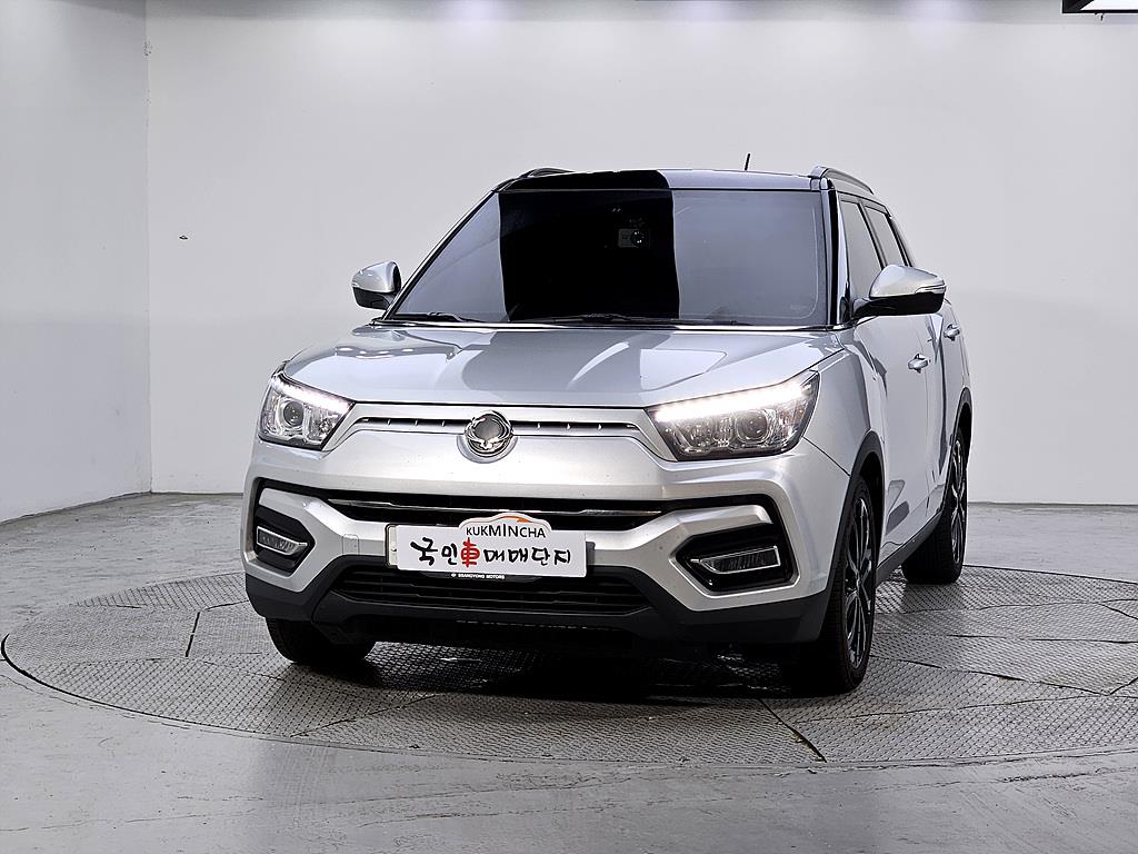 Ssangyong Tivoli - Vista 2