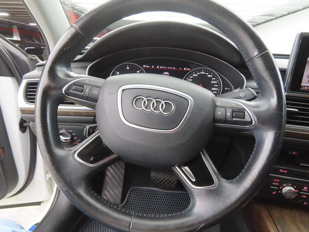 Audi A6 - Vista 10