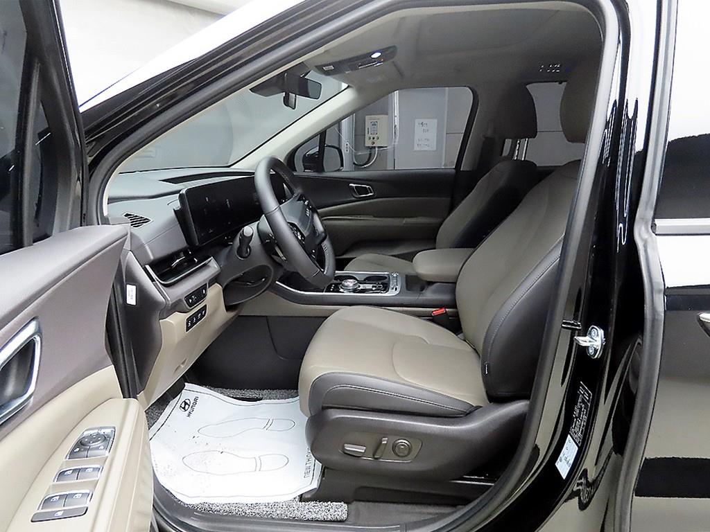 KIA Carnival - Vista 7