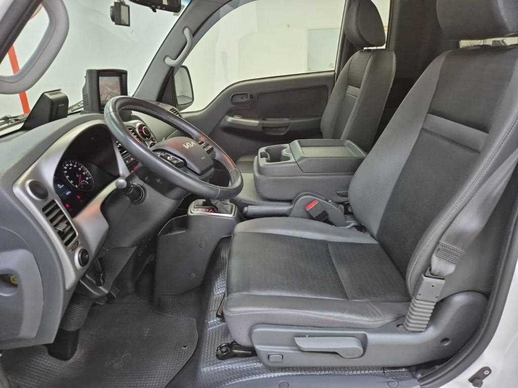 Small Truck Cargo (small) - Vista 12