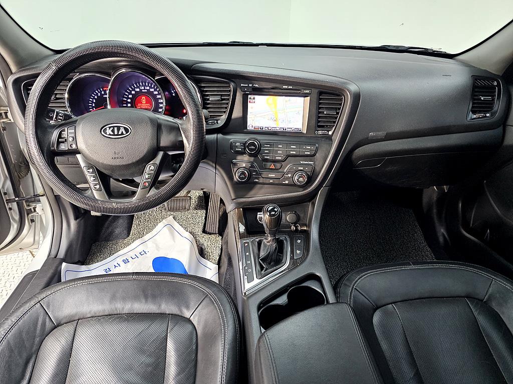 KIA K5 - Vista 7
