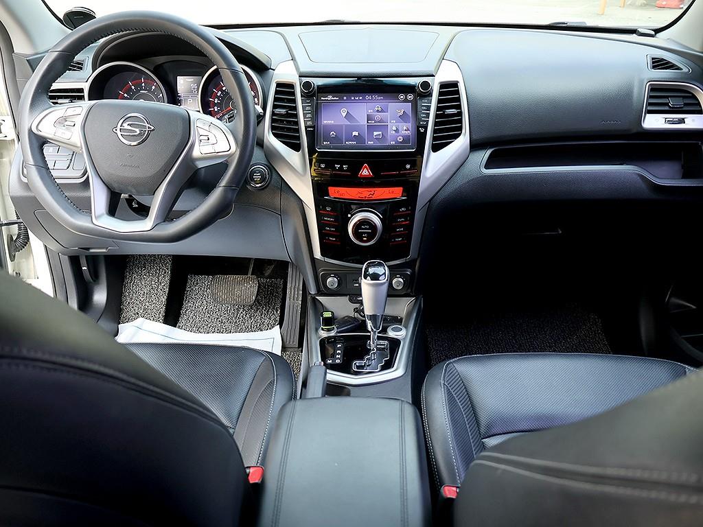 Ssangyong Tivoli - Vista 7