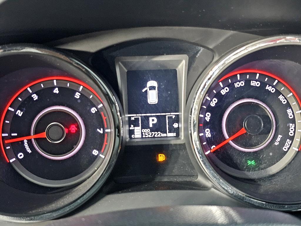 Ssangyong Tivoli - Vista 9