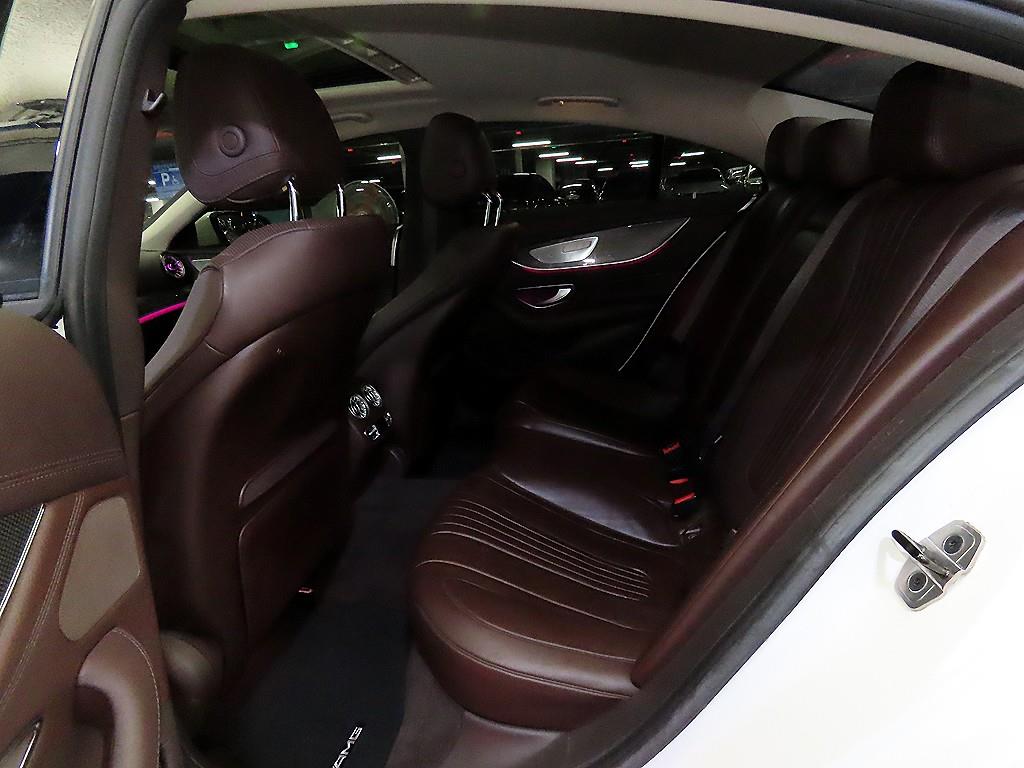 Mercedes Benz CLS Class - Vista 9