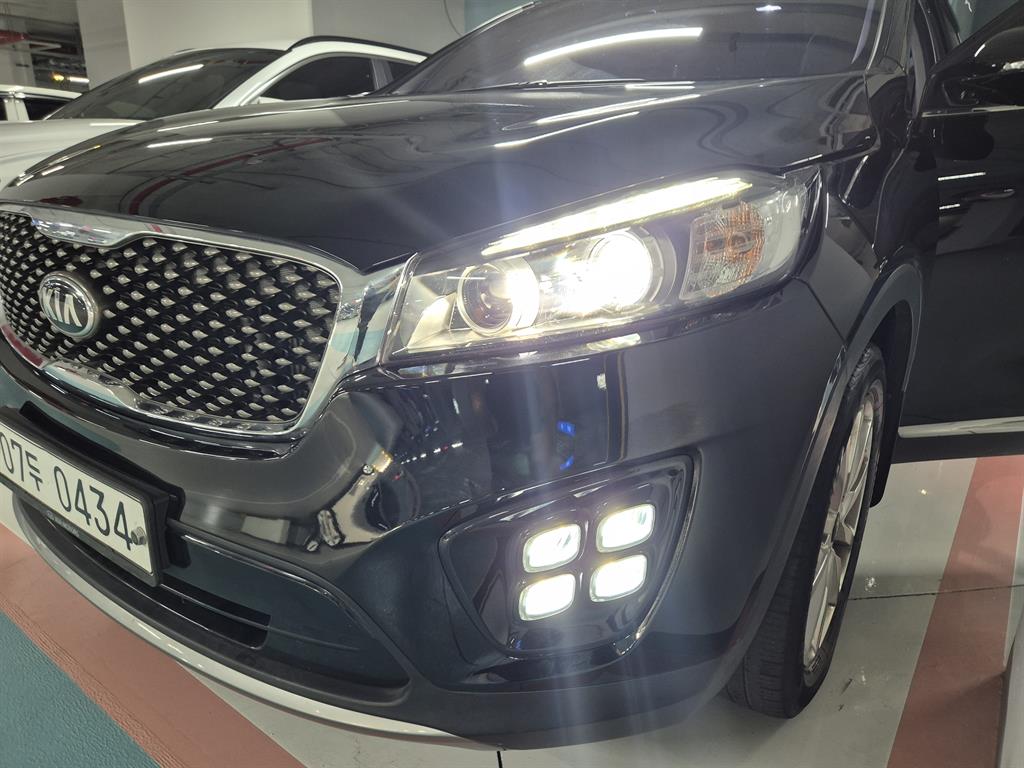 KIA Sorento 2016 Negro - Importación desde Corea - HF Imports Iquique - Foto 19