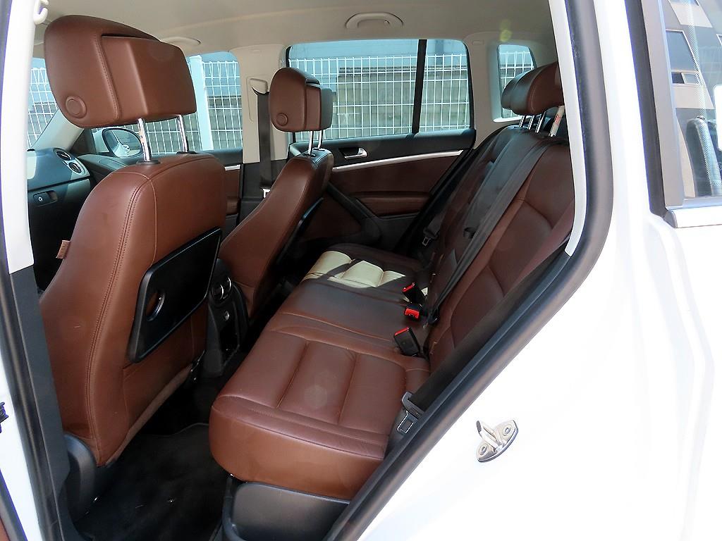 Volkswagen Tiguan - Vista 8