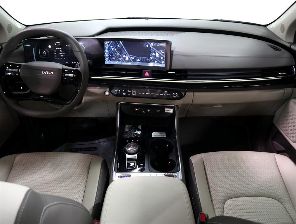 KIA Carnival - Vista 7