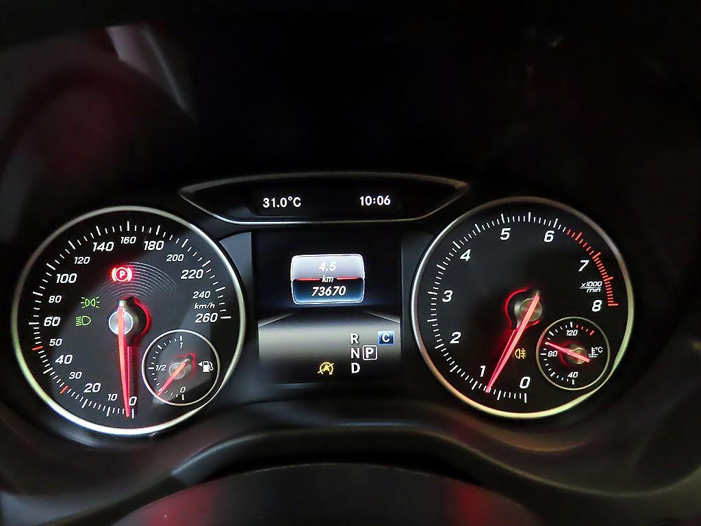 Mercedes Benz A Class - Vista 11