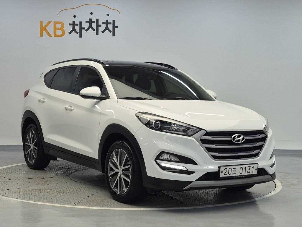 HYUNDAI Tucson - Vista 4