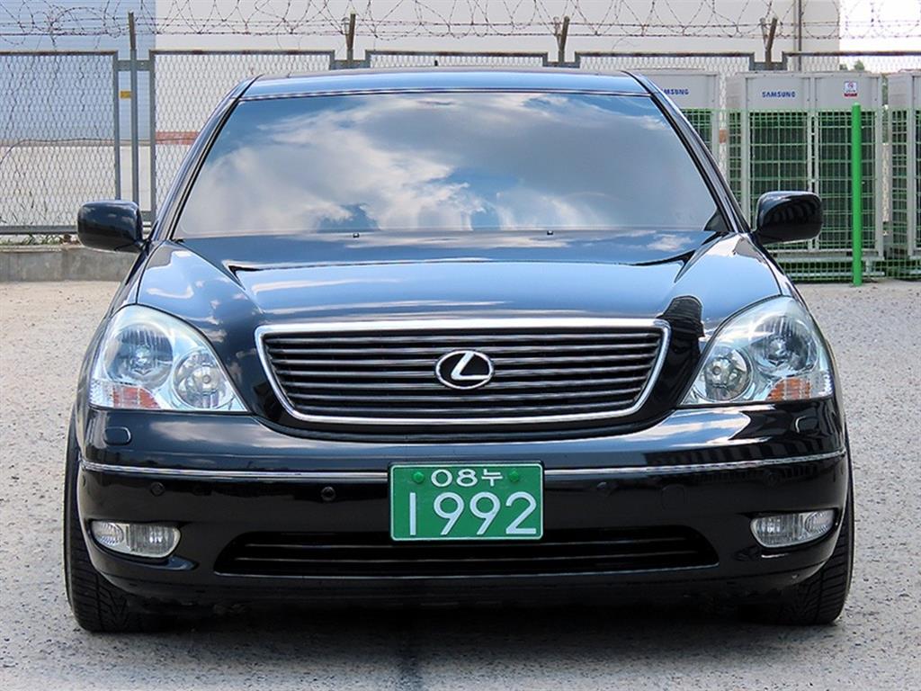 Lexus LS L-GRADE