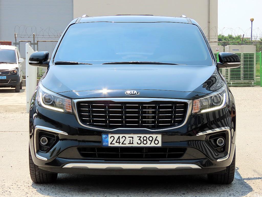 KIA Carnival 2019 Negro - Importación desde Corea - HF Imports Iquique - Foto 1