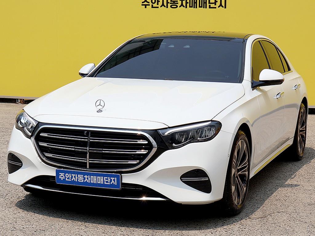 Mercedes Benz E class - Vista 2