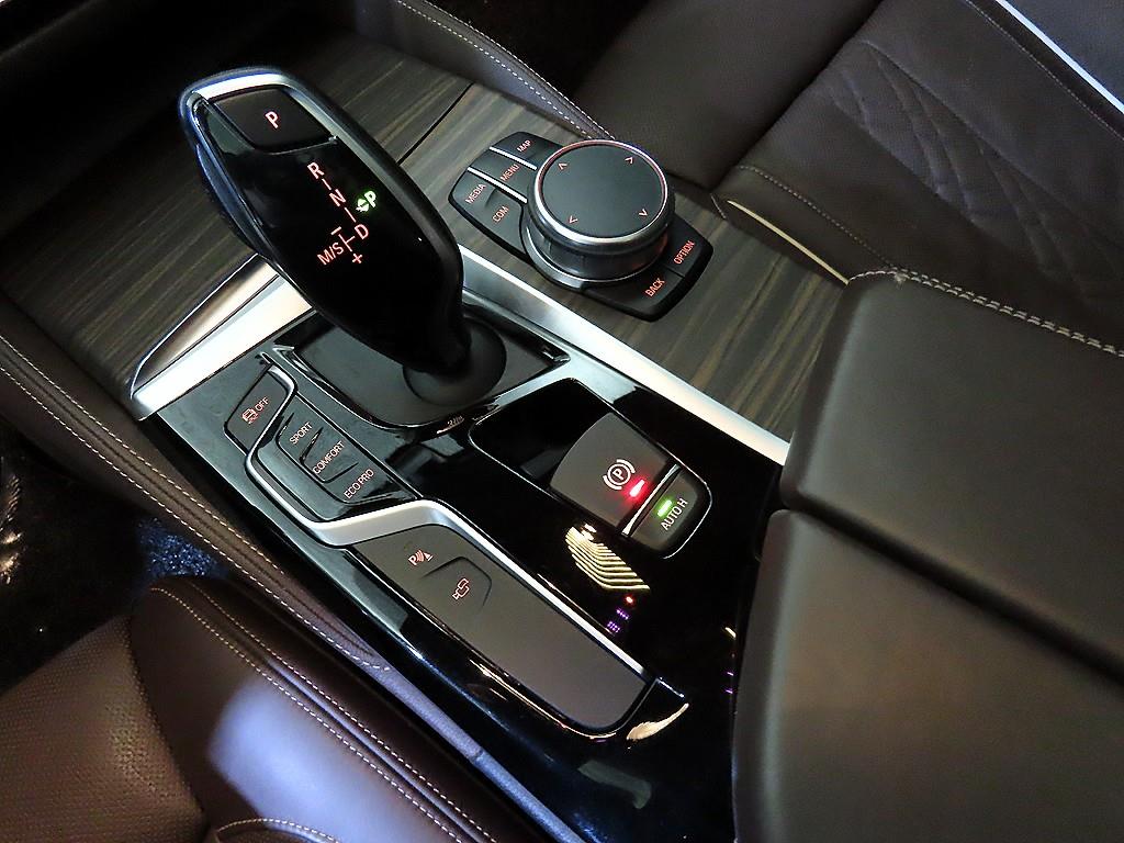 BMW 5 Series 2019 Gris - Importación desde Corea - HF Imports Iquique - Foto 14