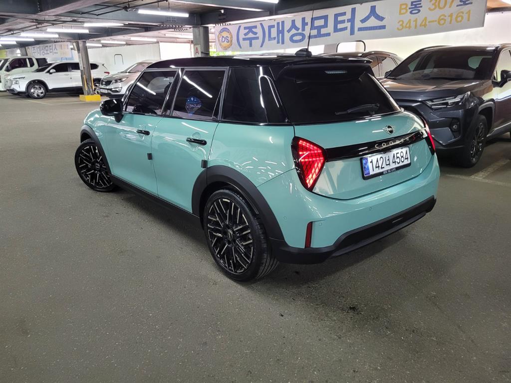 Mini Cooper - Vista 3