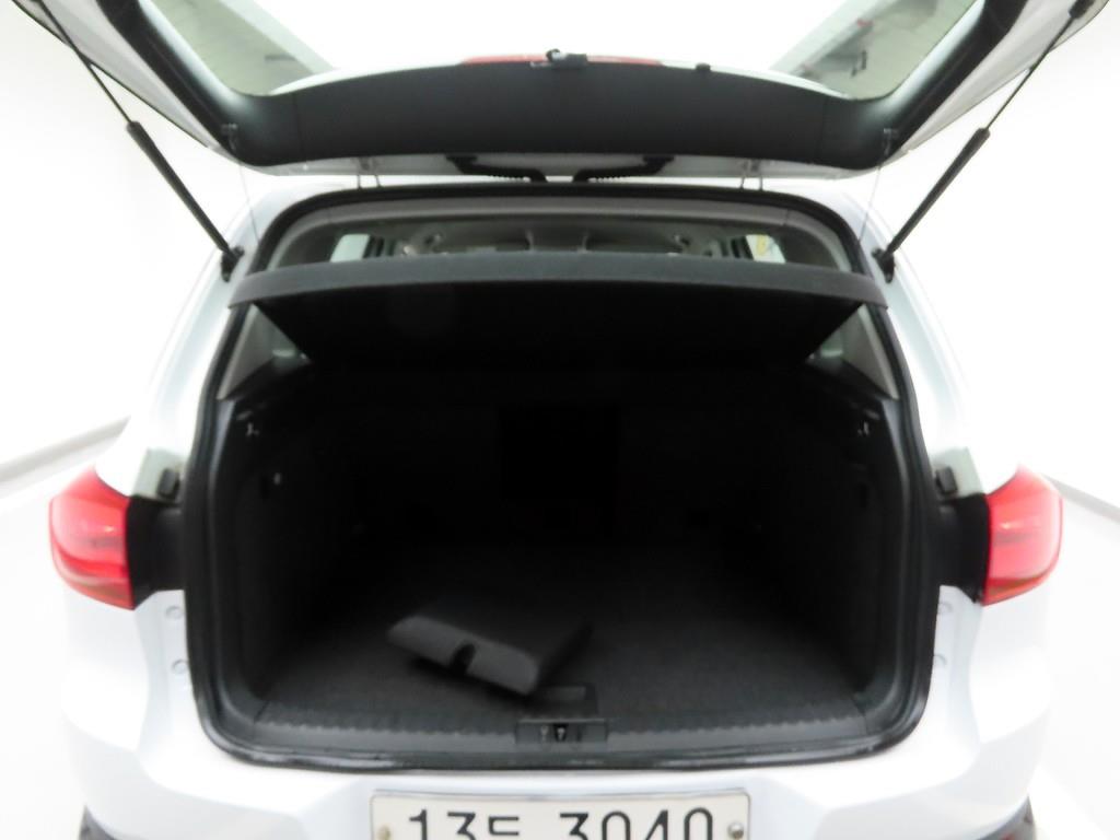 Volkswagen Tiguan - Vista 7
