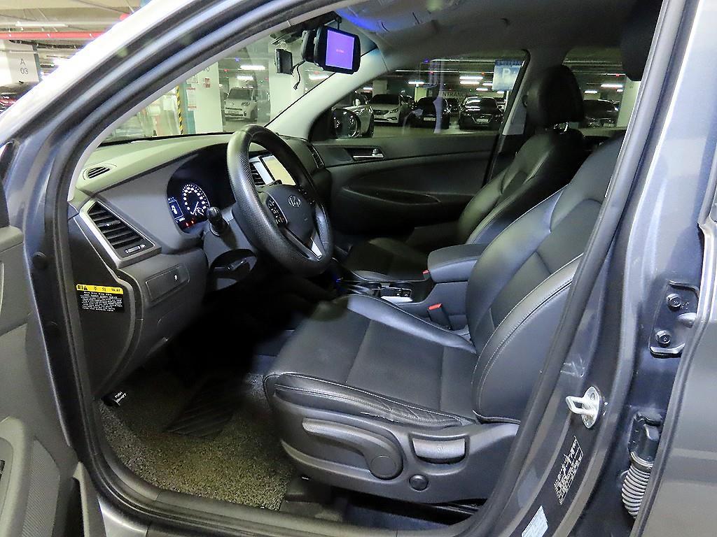 HYUNDAI Tucson - Vista 8