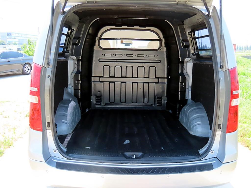HYUNDAI Starex 2010 Gris - Importación desde Corea - HF Imports Iquique - Foto 20