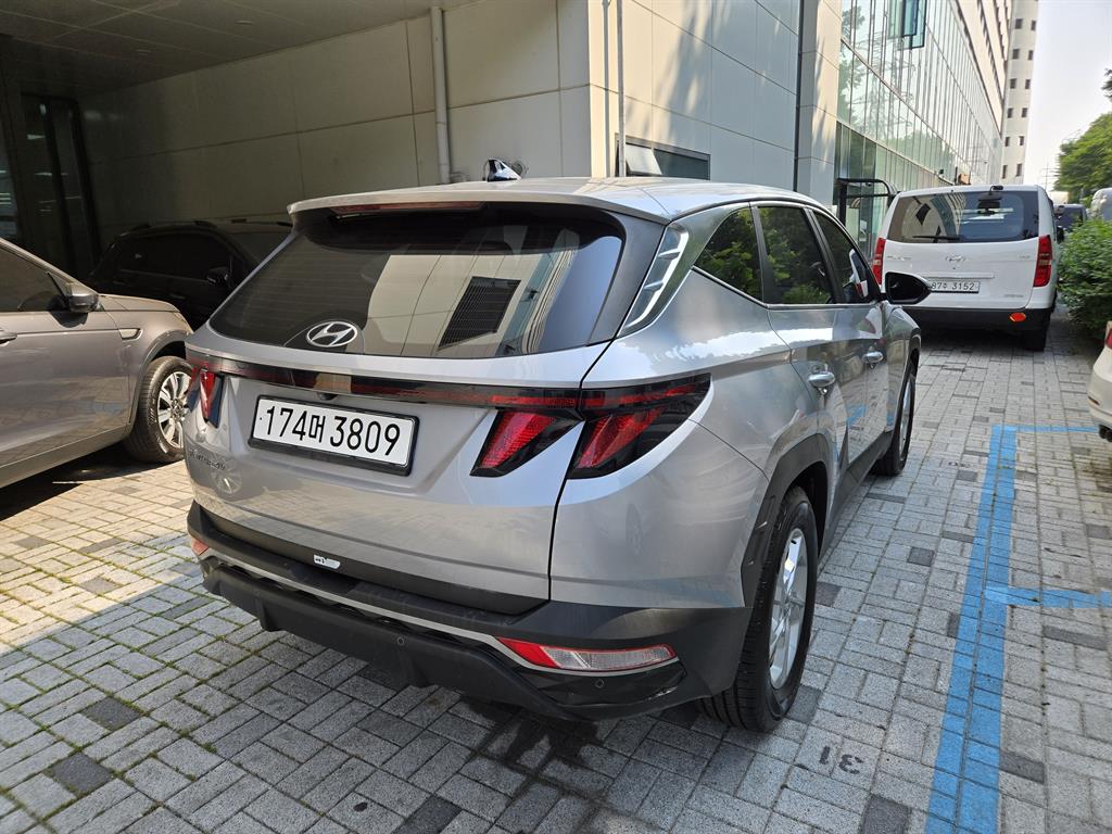 HYUNDAI Tucson - Vista 6