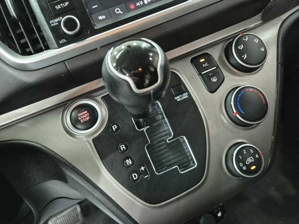 KIA Ray - Vista 10