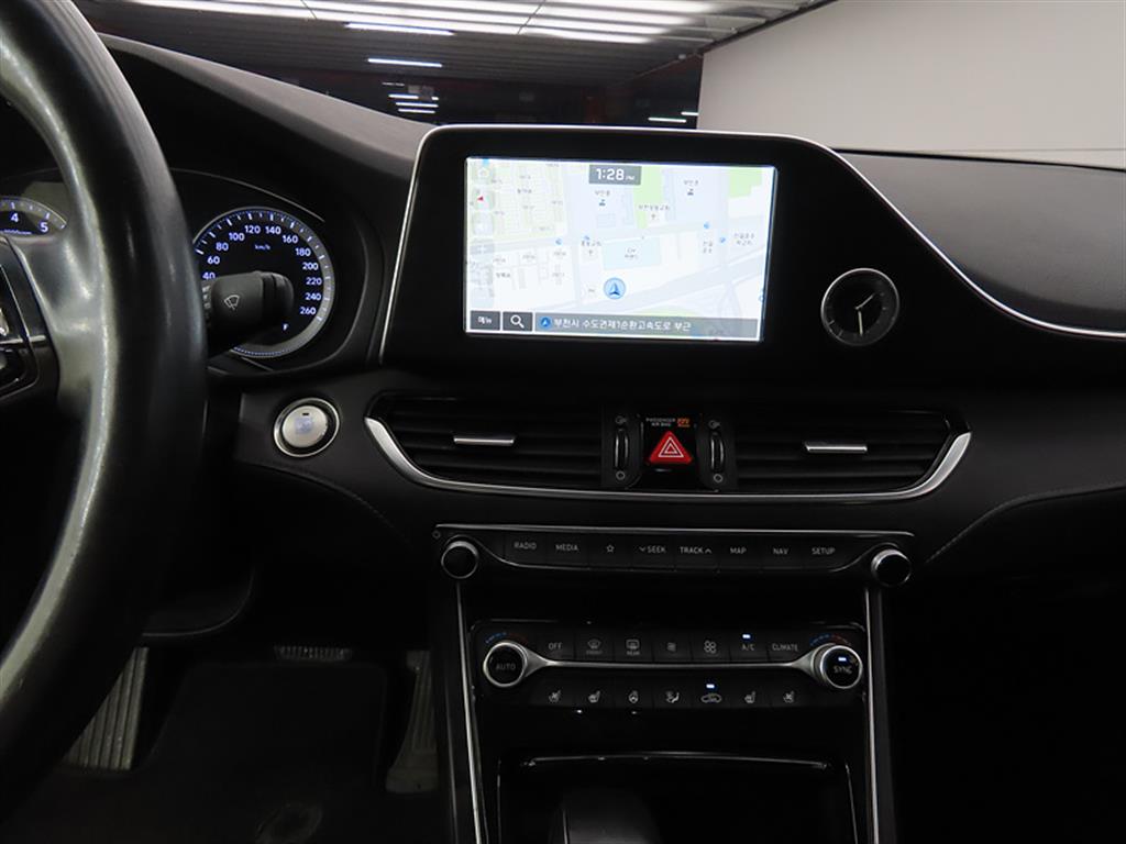 HYUNDAI Grandeur 2017 Negro - Importación desde Corea - HF Imports Iquique - Foto 14