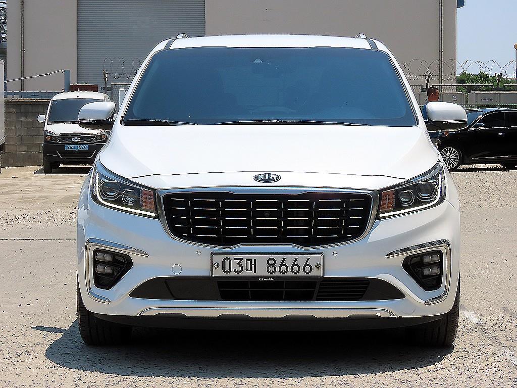KIA Carnival 2019 - Importación desde Corea - HF Imports Iquique - Foto 1