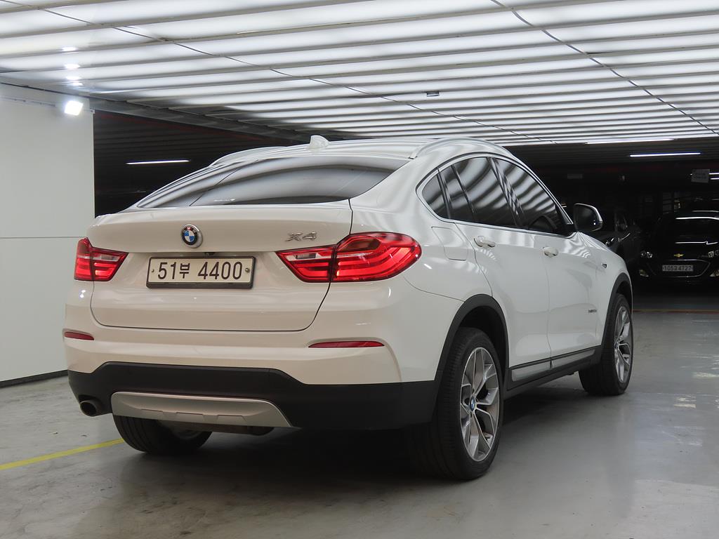 BMW X4 - Vista 6