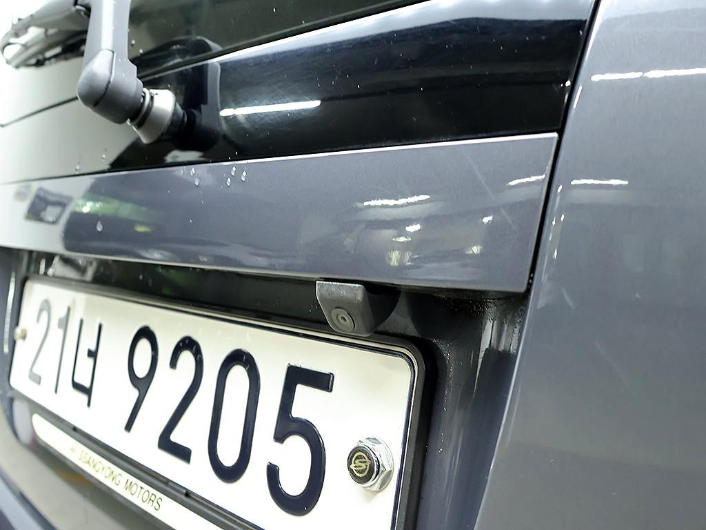Ssangyong Rexton 2016 Gris - Importación desde Corea - HF Imports Iquique - Foto 16
