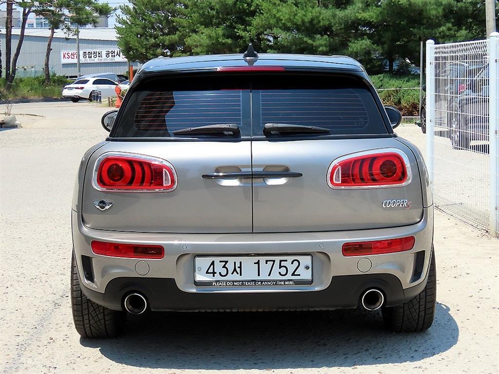 Mini Clubman - Vista 6