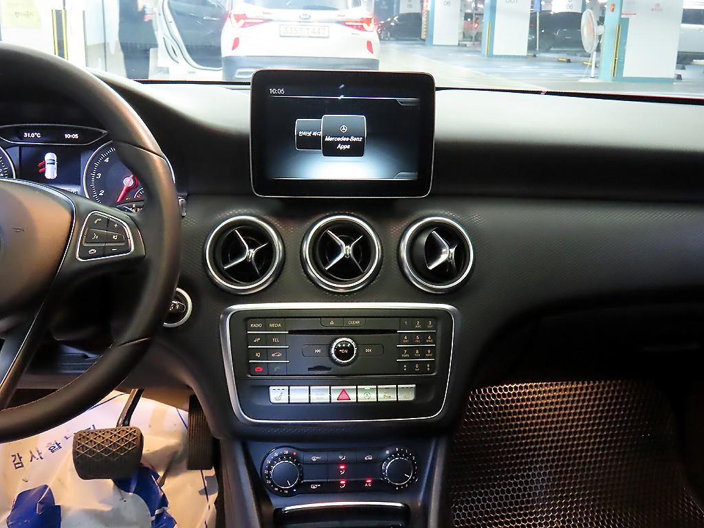 Mercedes Benz A Class 2016 Rojo - Importación desde Corea - HF Imports Iquique - Foto 13