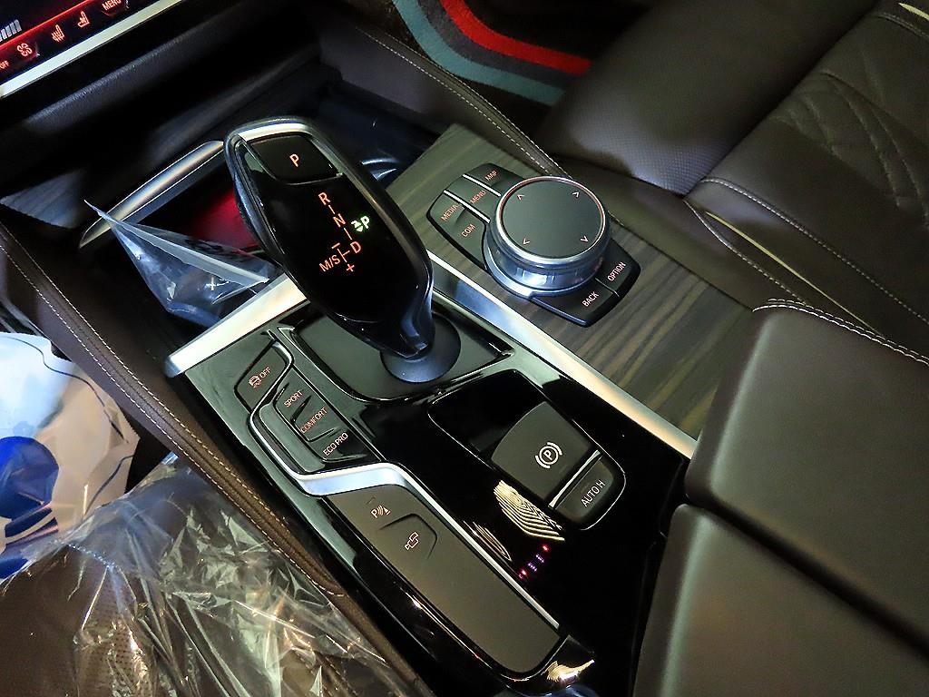 BMW 5 Series 2018 - Importación desde Corea - HF Imports Iquique - Foto 14