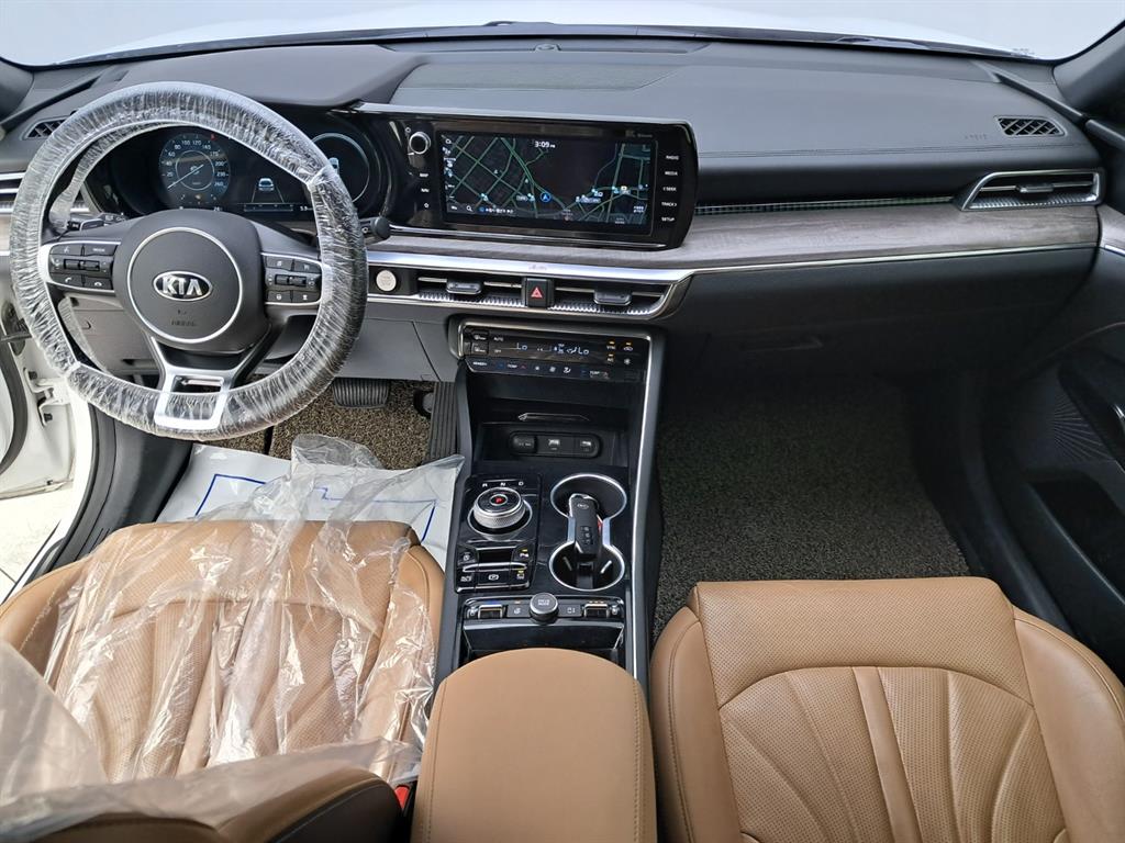 KIA K5 - Vista 8