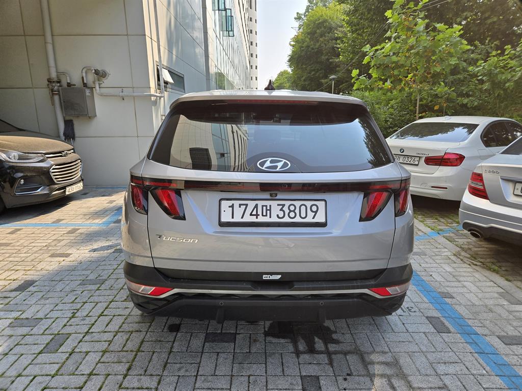 HYUNDAI Tucson - Vista 7